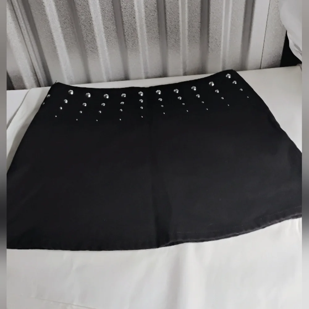 Zara Denim Black Studded Skirt - Picture 2 of 6